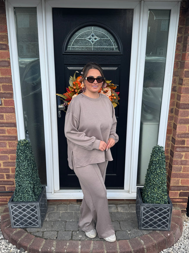 Plain basic round neck tracksuit