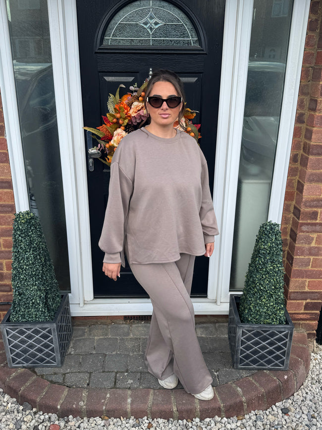 Plain basic round neck tracksuit