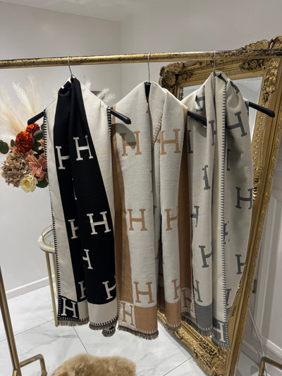 H SCARFS