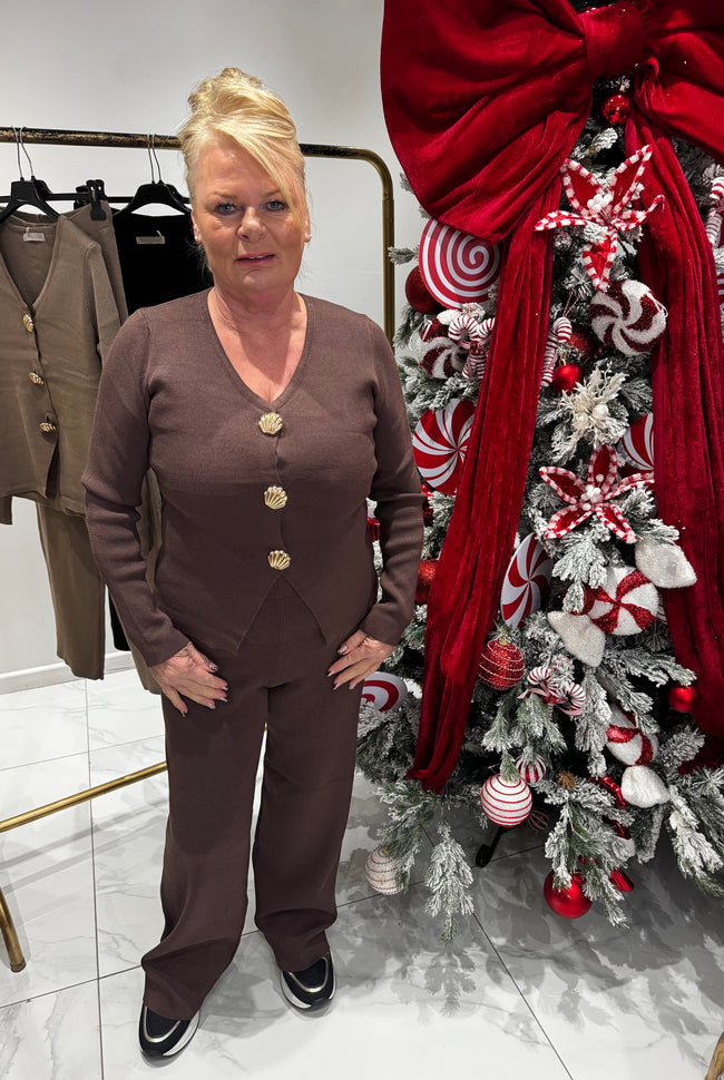 Gold button shell ribbed tracksuit