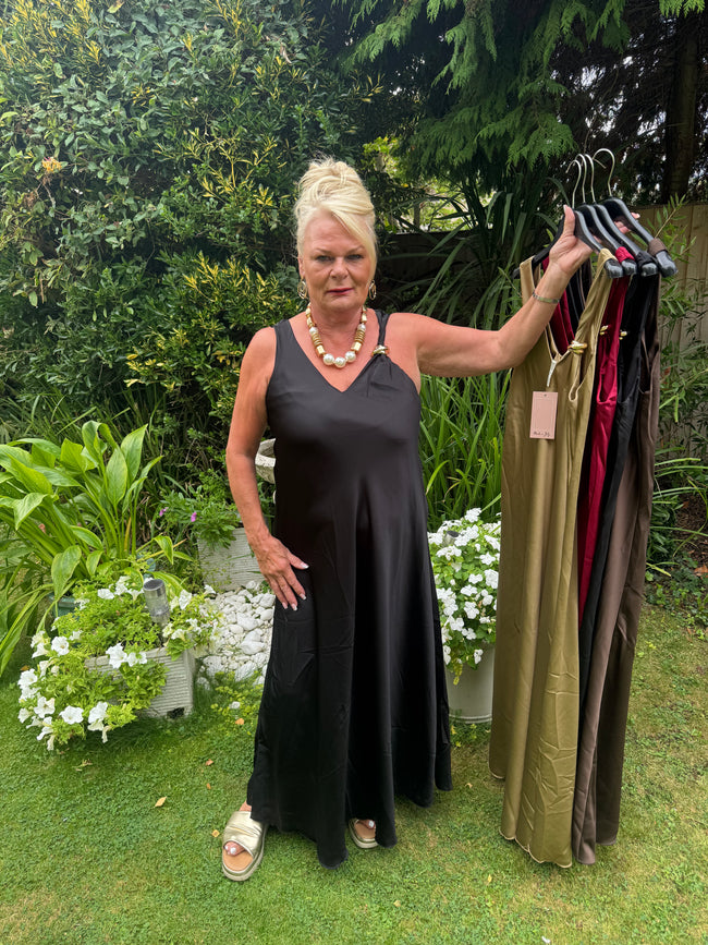 Satin maxi dress with gold buckle