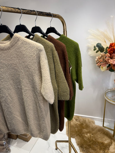 Short sleeve fluffy jumper