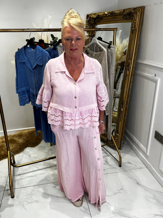 Button lining trousers