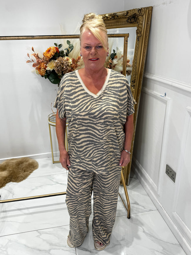 Beige zebra print tracksuit